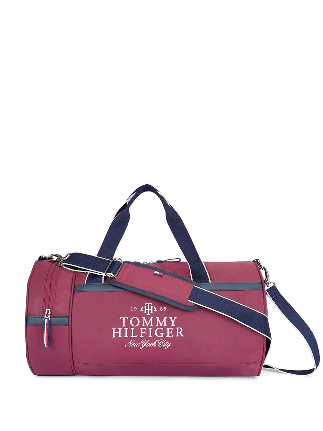 

Tommy Hilfiger Unisex Printed Small Sports or Gym Duffel Bag, Maroon