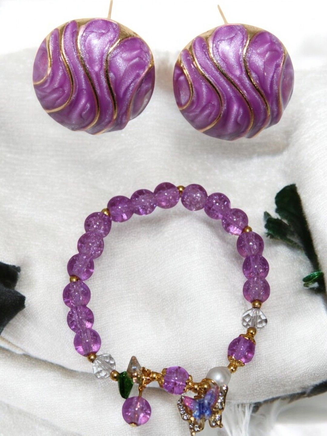 

Jolly Faces Women Beaded Earrings & Bracelet, Purple