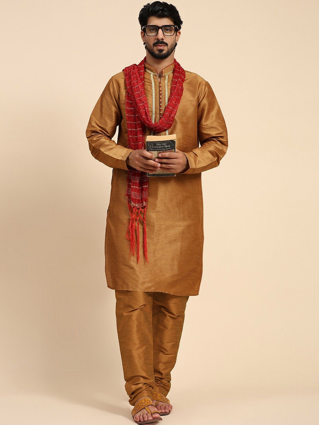 

Moda Rapido Mandarin Collar Thread Work Kurta With Pyjamas And Dupatta, Brown
