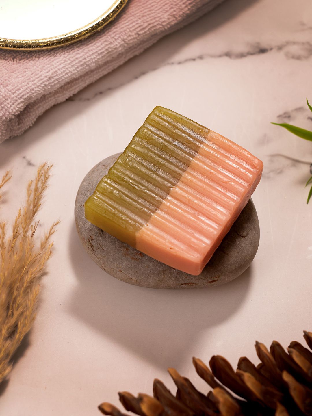 

Dhrohar Rose Clay Soap With Aloe Vera- 100g, Pink
