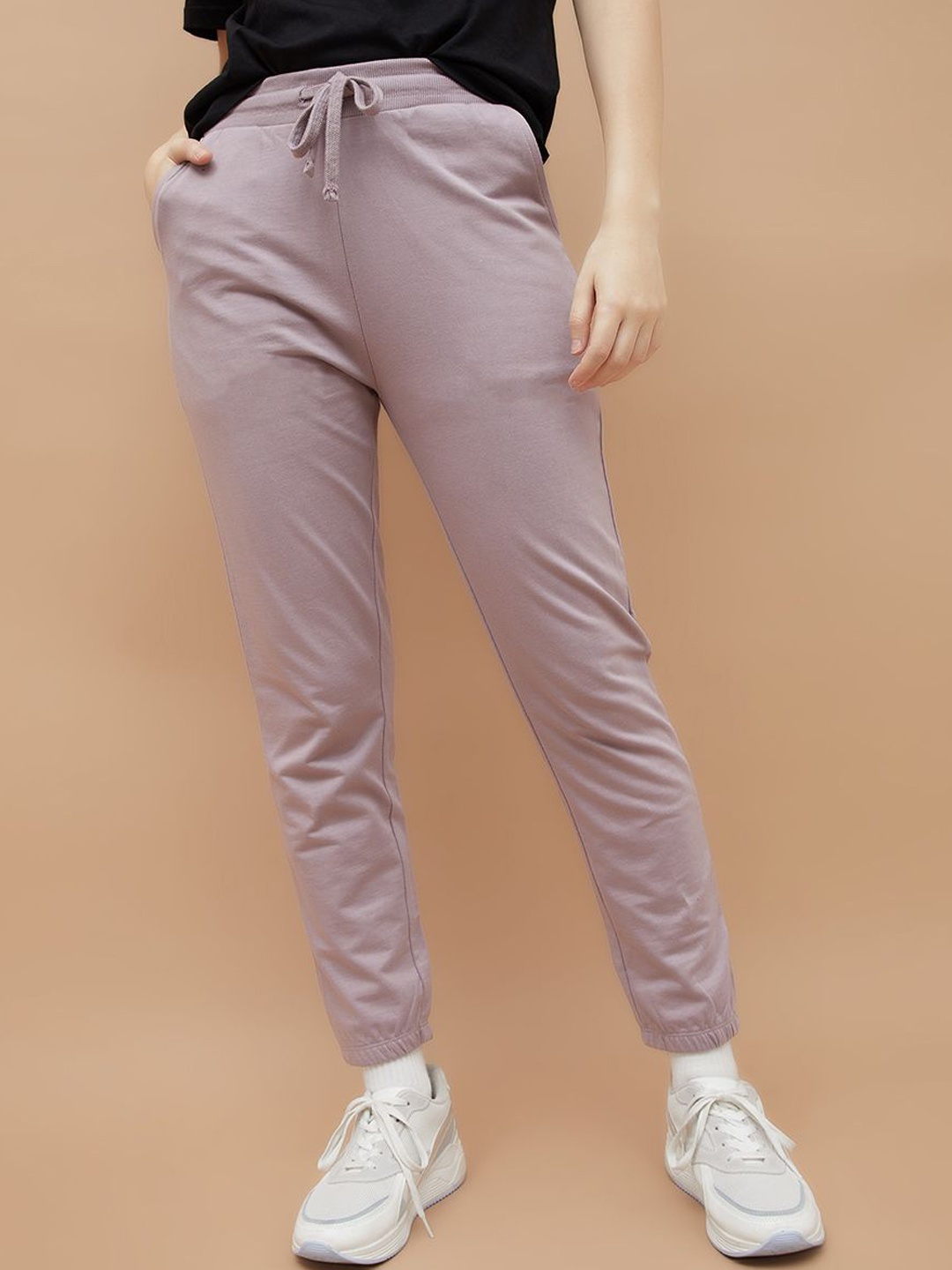 

Fame Forever by Lifestyle Women Mid-Rise Trousers, Purple