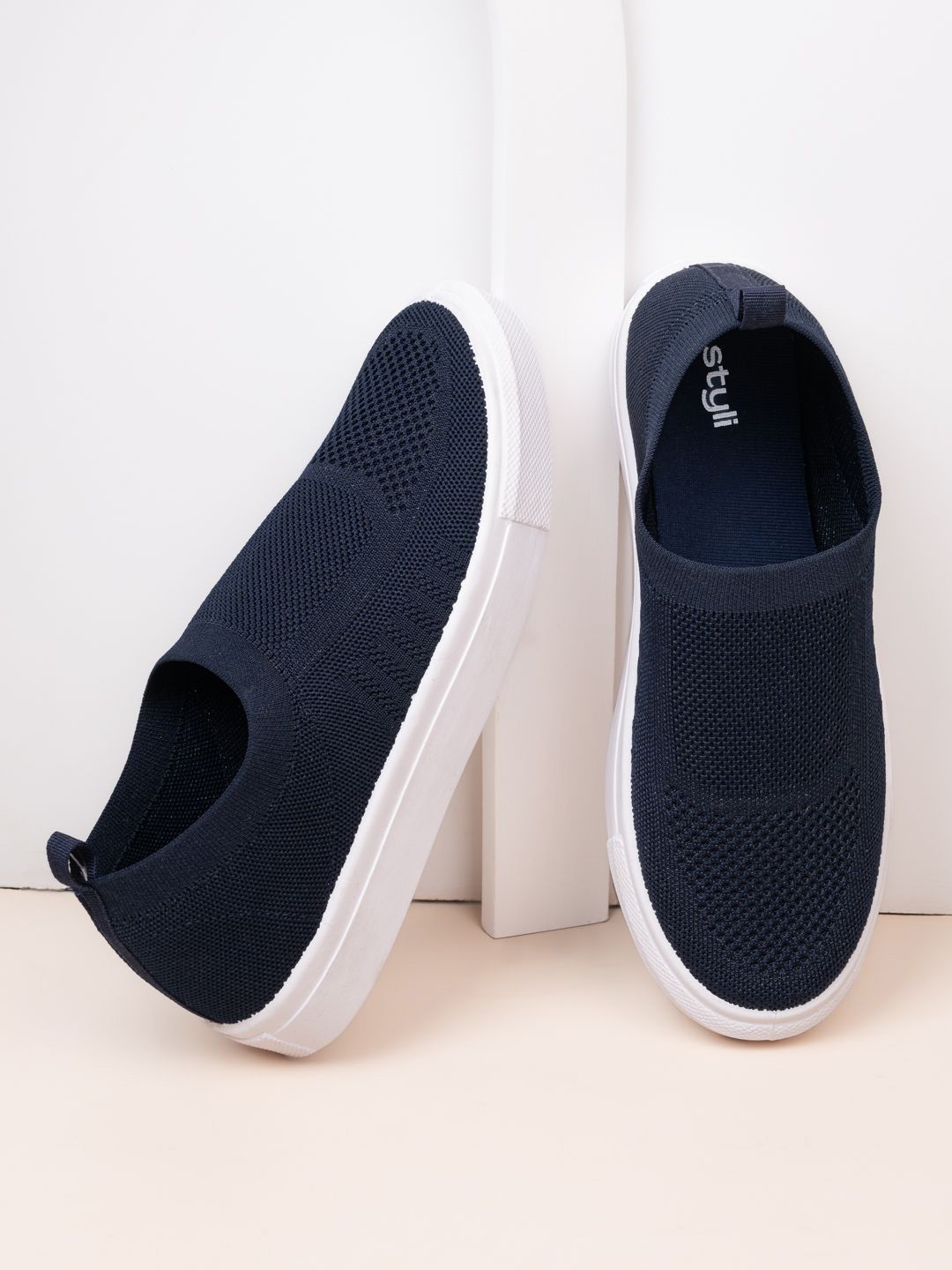 

Styli Men Slip on Casual Sneakers, Navy blue