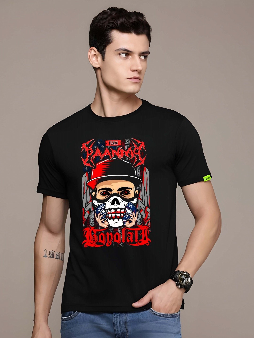 

KAIDO Men Graphic Printed Round Neck Cotton T-shirt, Black