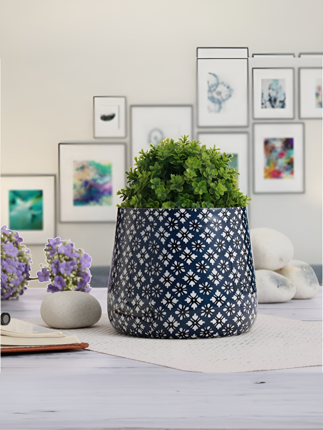 

Homspurts Blue & White Floral Printed Metal Planter