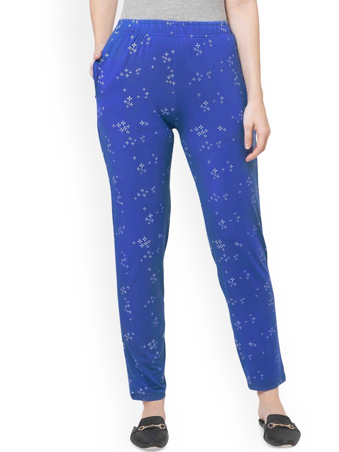 

LAASA SPORTS Printed Mid-Rise Trousers, Blue