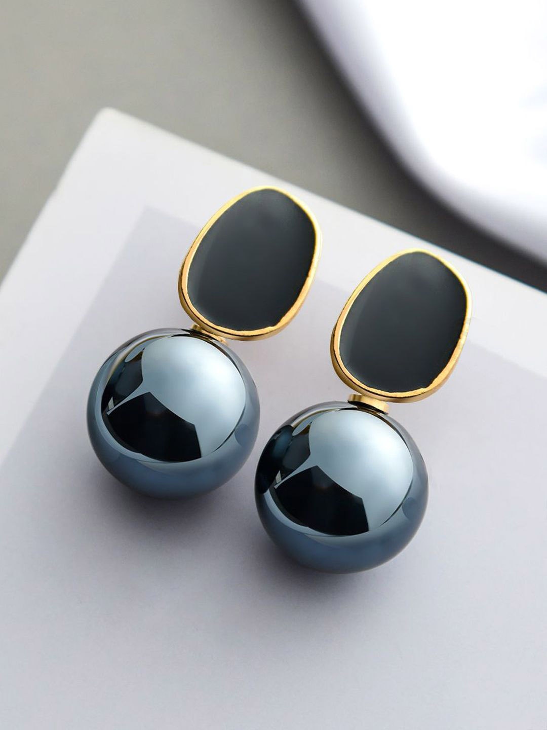 

BEYTER Stainless Steel Pearls Contemporary Shaped Drop Earrings, Black