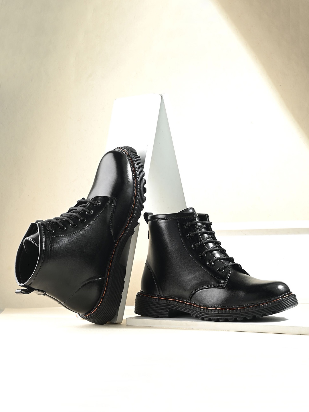 

Leo's Fitness Shoes Men Casual Block Heel Regular Boots, Black