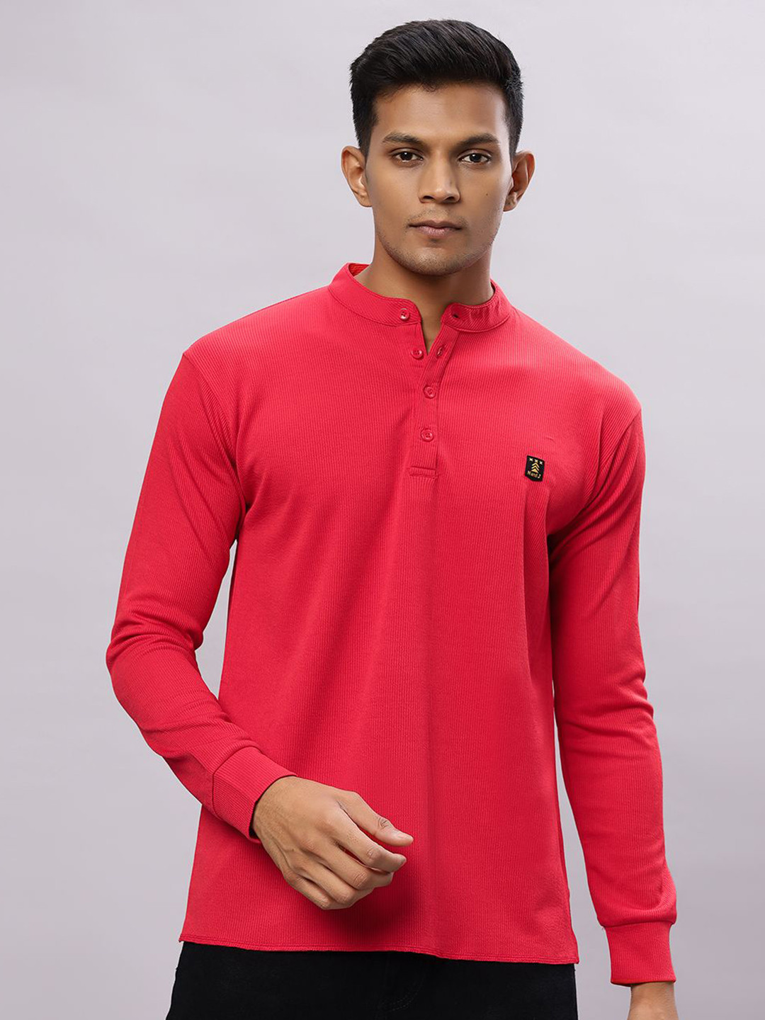 

N AND J Men Solid Henley Neck Cotton T-shirt, Red