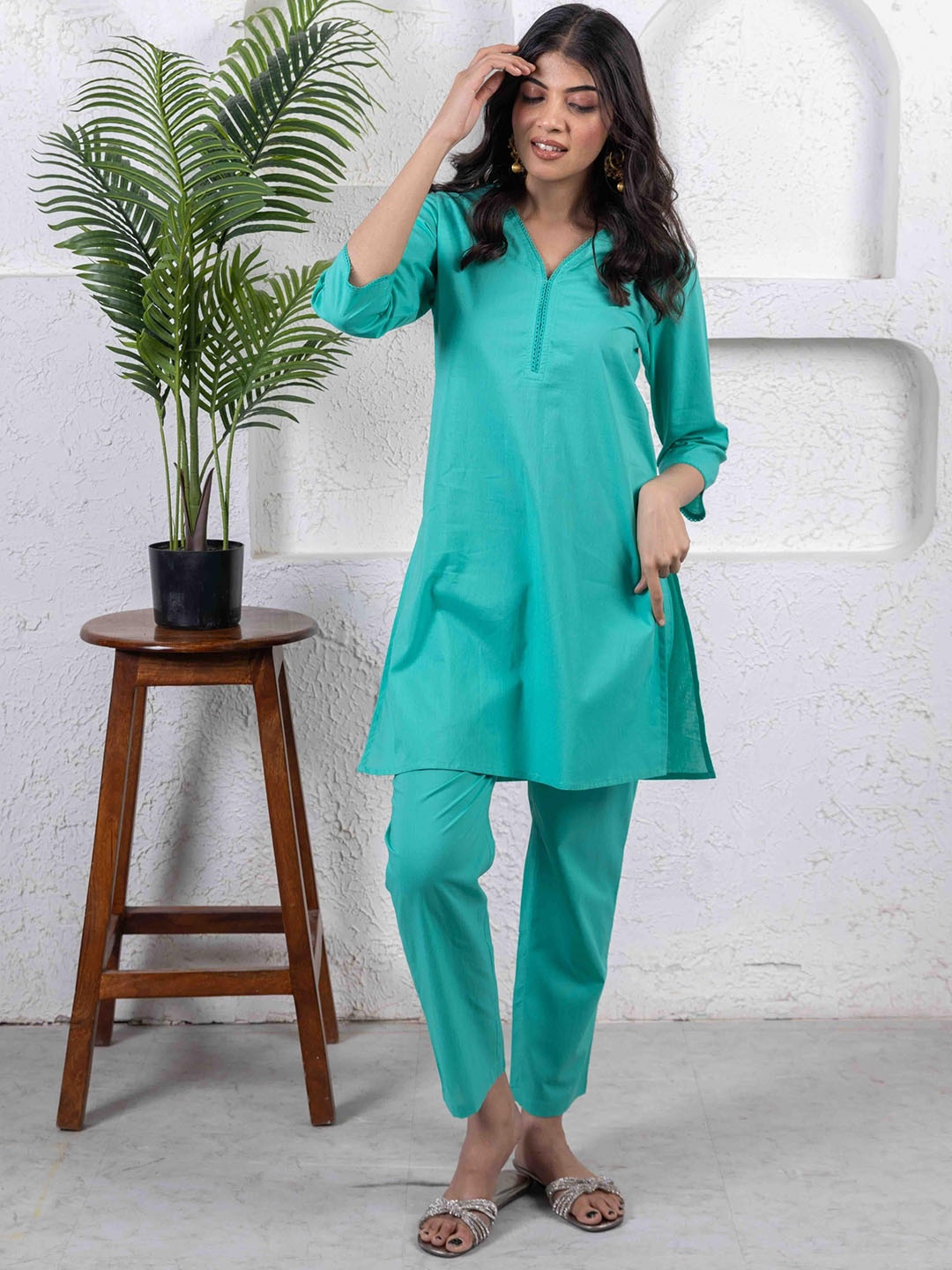 

INAAYA JAIPUR V-Neck Pure Cotton Tunic With Trousers, Sea green