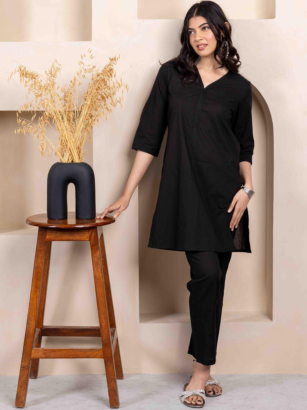 

INAAYA JAIPUR Lace Detail Tunic With Trousers Co-Ords, Black