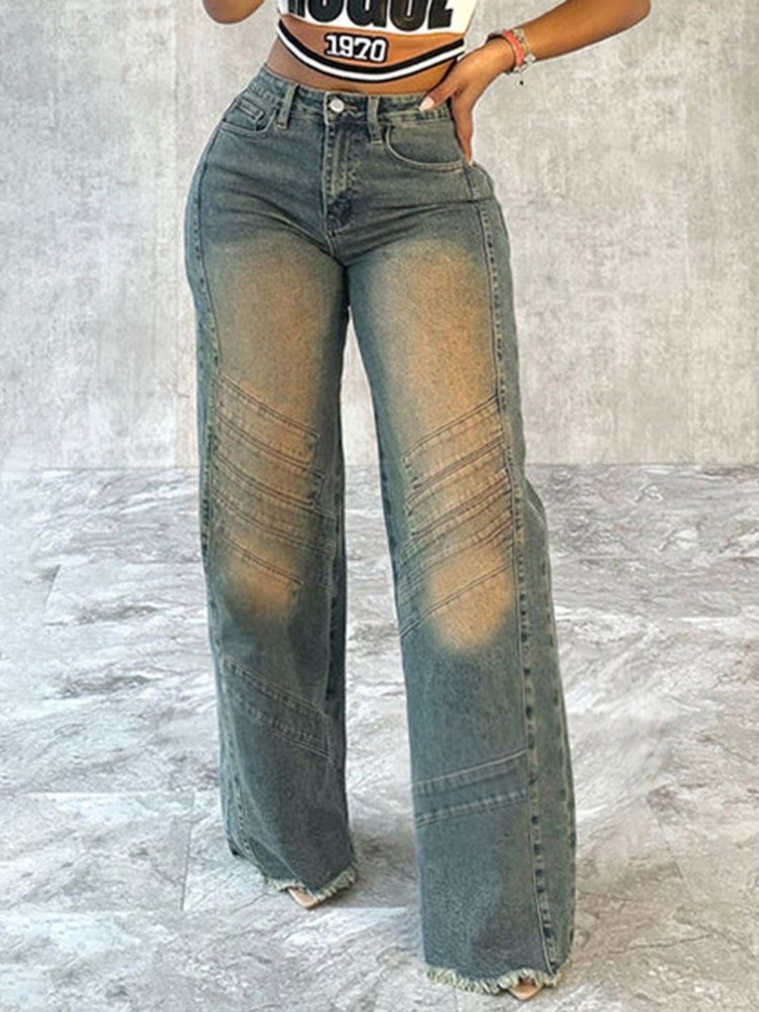 

LULU & SKY Women Straight Fit Heavy Fade Jeans, Blue