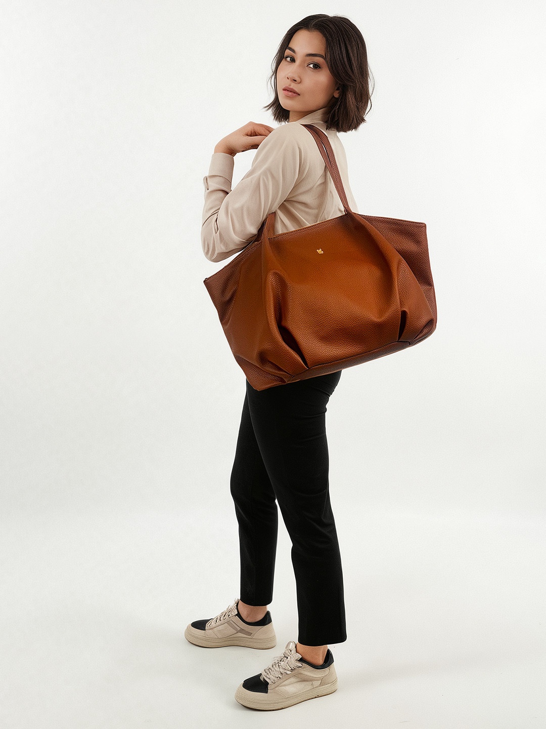 

Baggit Lxe Taha Milled Solid Shopper Shoulder Bag, Tan
