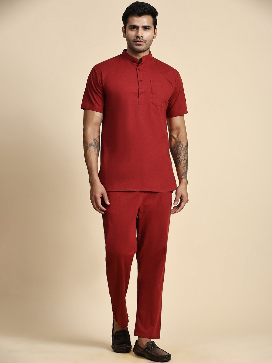 

Moda Rapido Mandarin Collar Pure Cotton Short Kurta With Trousers, Red
