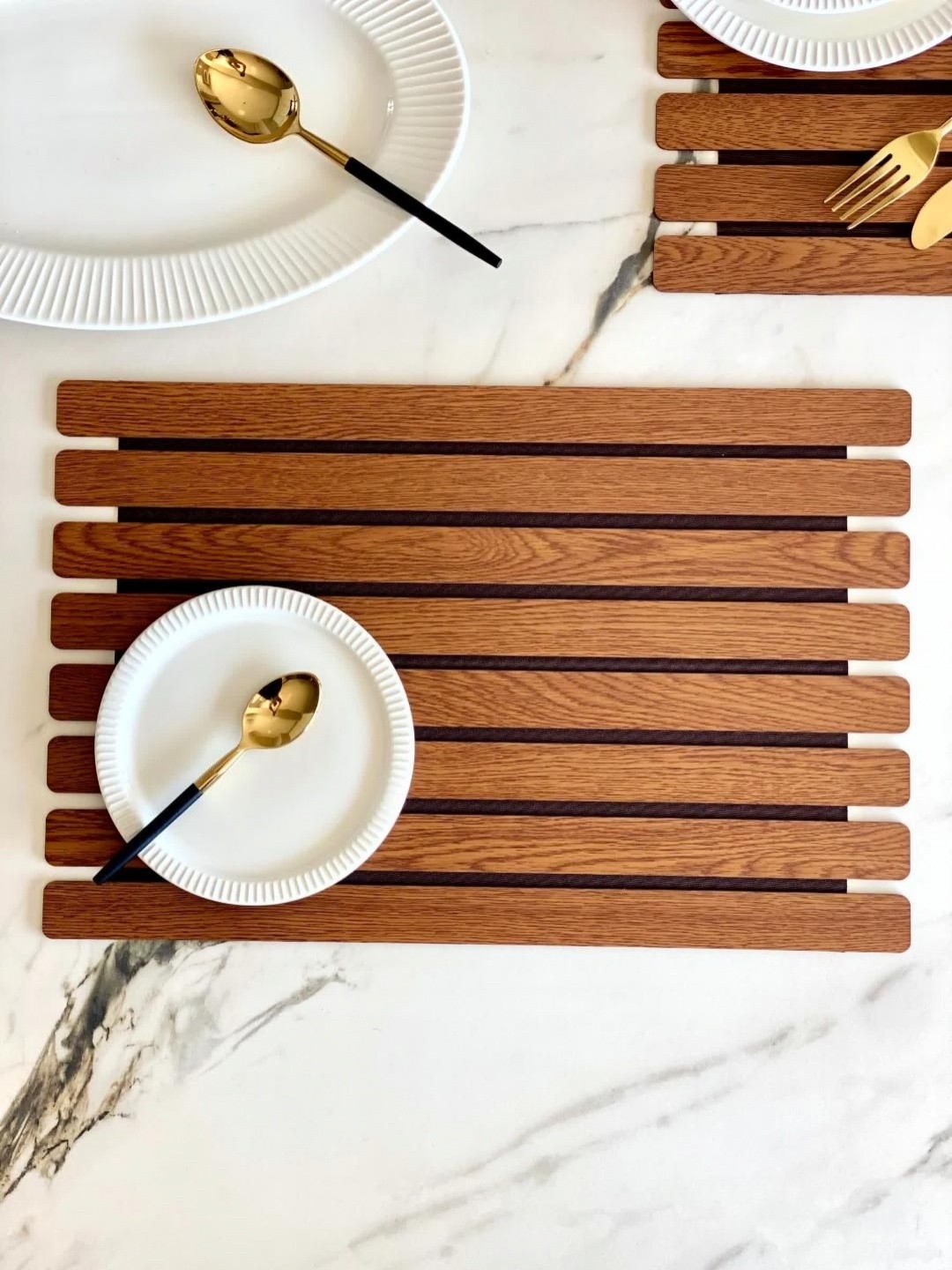 

Mason Home 2-Pcs Brown Foldable Tablemats