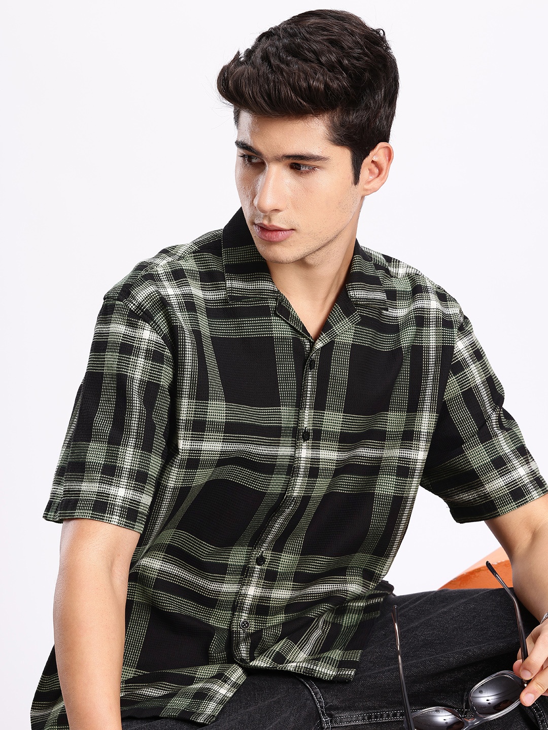

Aeropostale Opaque Checked Pure Cotton Casual Shirt, Black