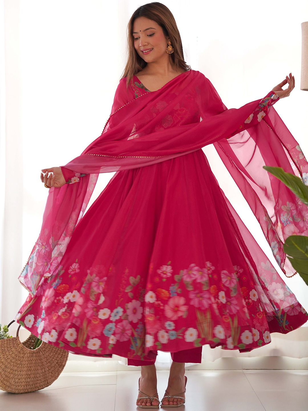 

Tanhai Floral Printed Scoop Neck Empire Style Organza Kurta With Trouser And Dupatta, Pink