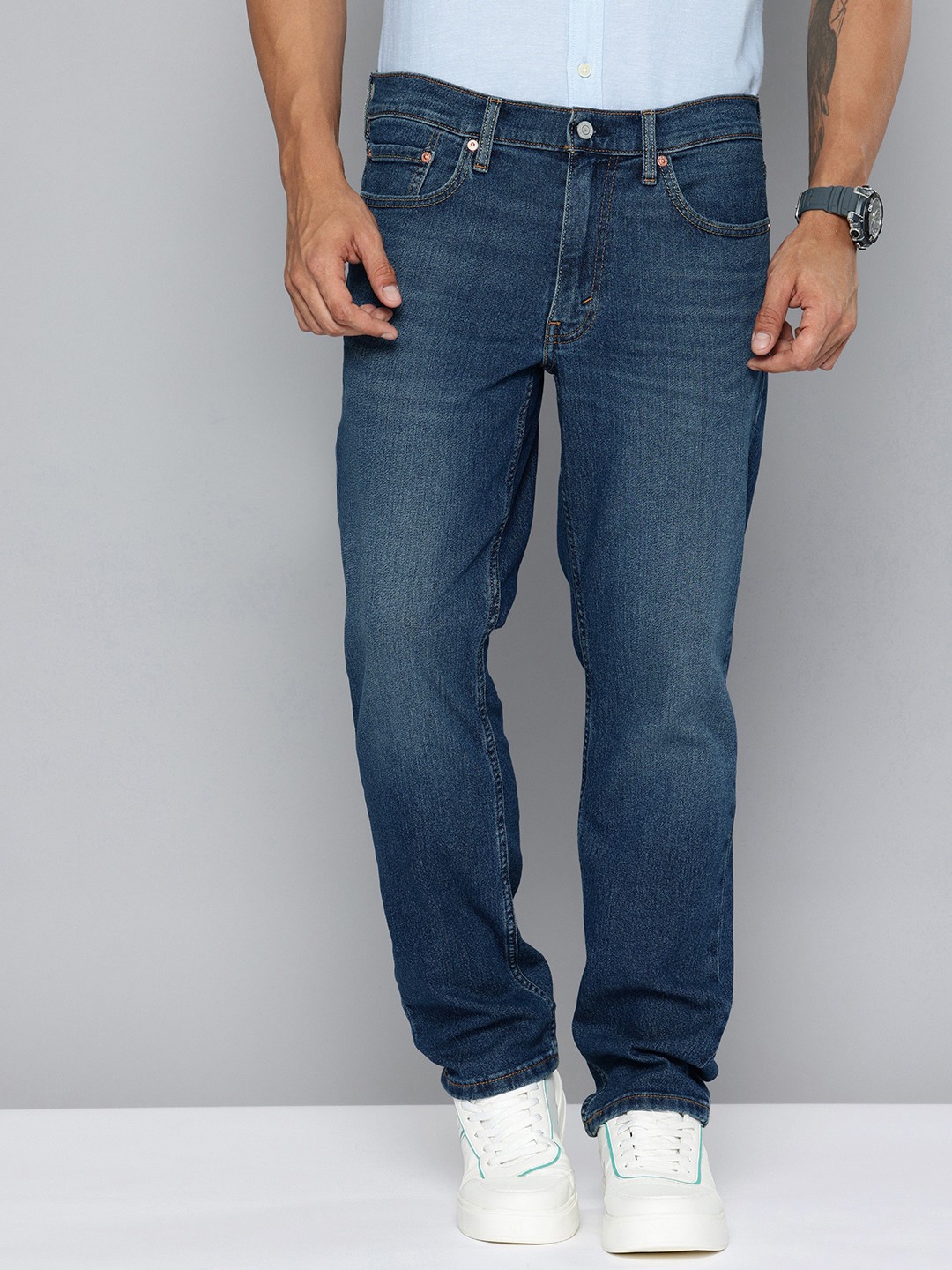 

Levis Men 541 Tapered Fit Heavy Fade Stretchable Jeans, Blue