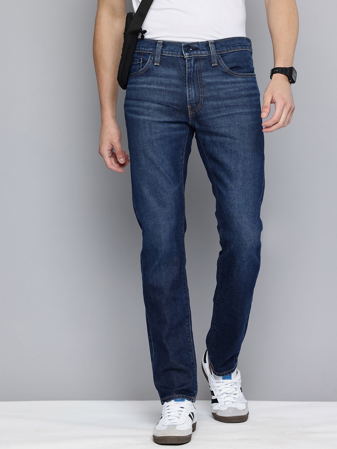 

Levis Men 511 Slim Fit Light Fade Stretchable Jeans, Blue