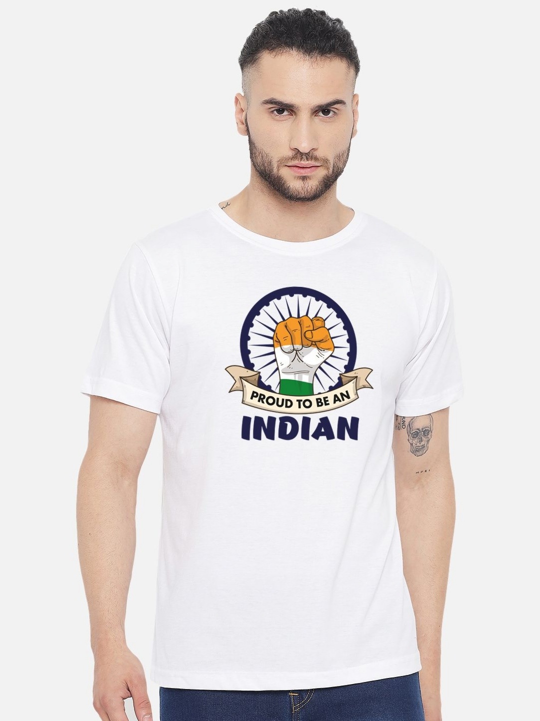 

FFLIRTYGO Men Printed Applique T-shirt, White