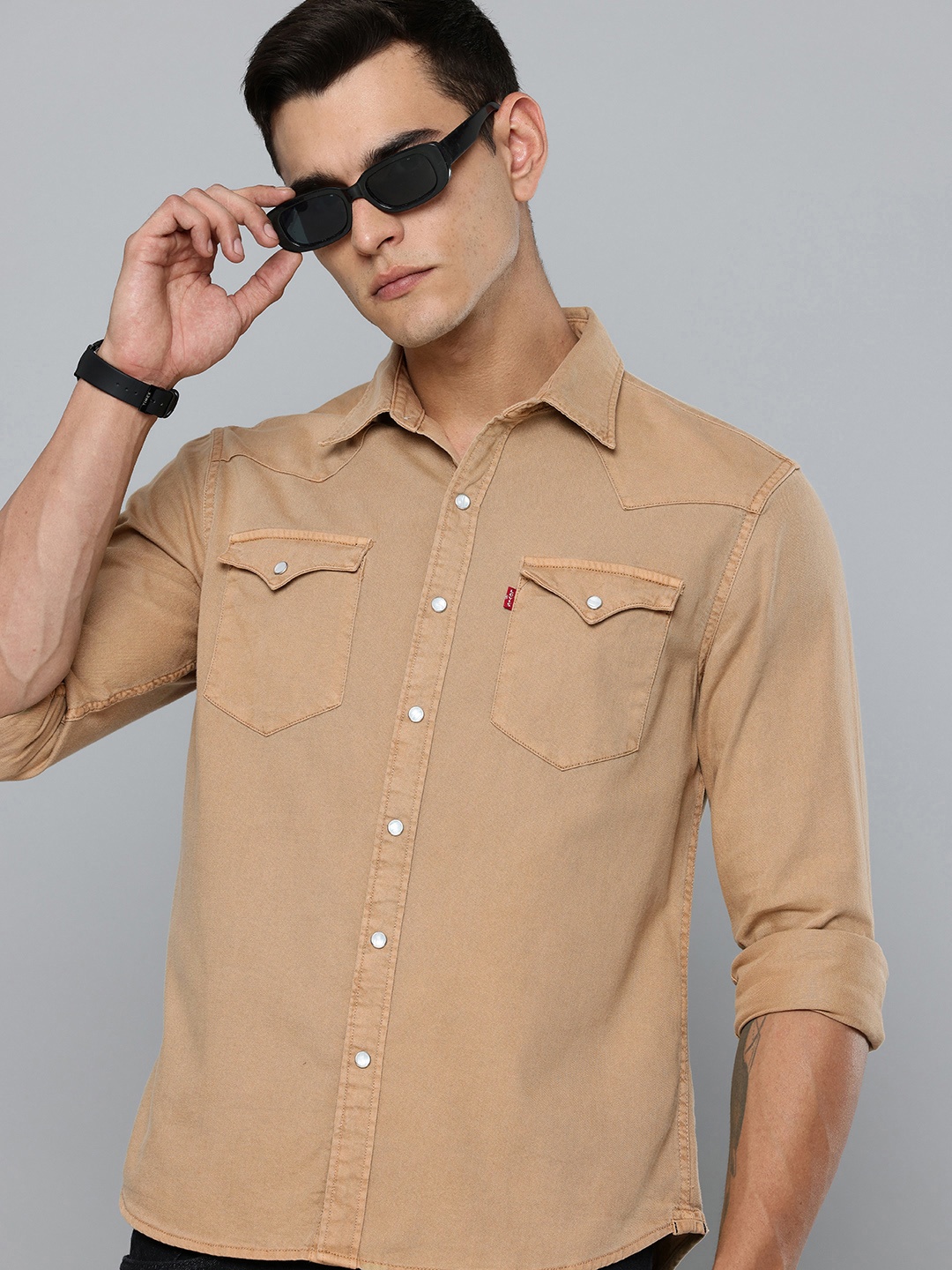

Levis Pure Cotton Slim Fit Casual Shirt, Khaki