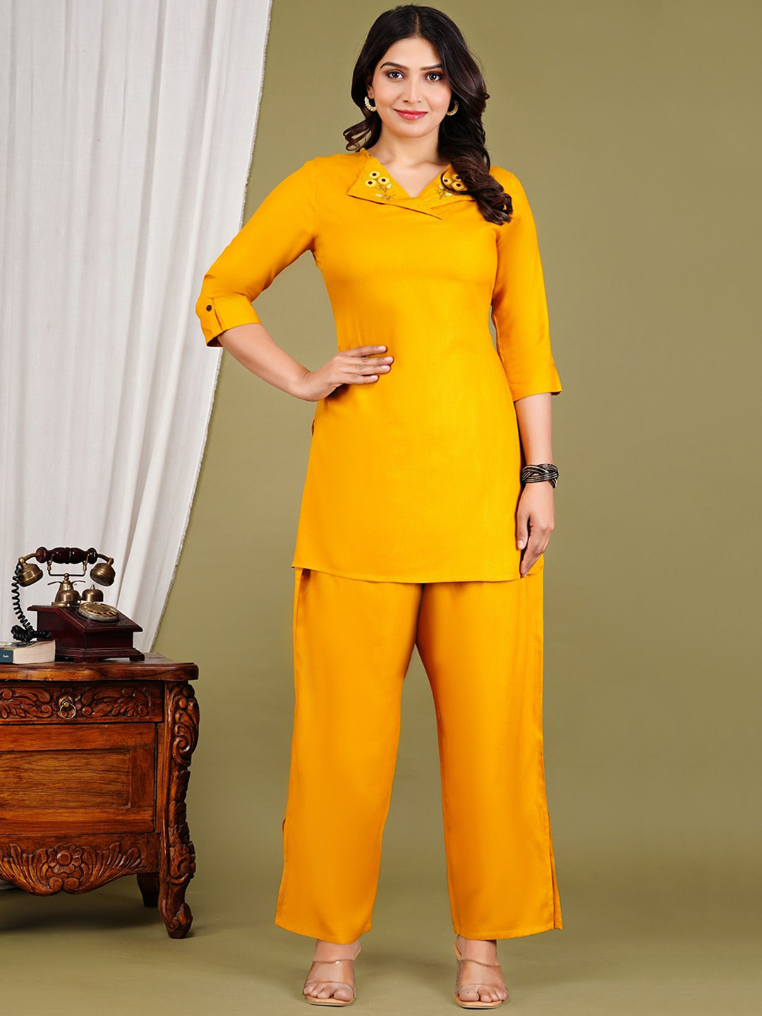 

BAESD V-Neck Straight Tunic With Palazoo, Mustard