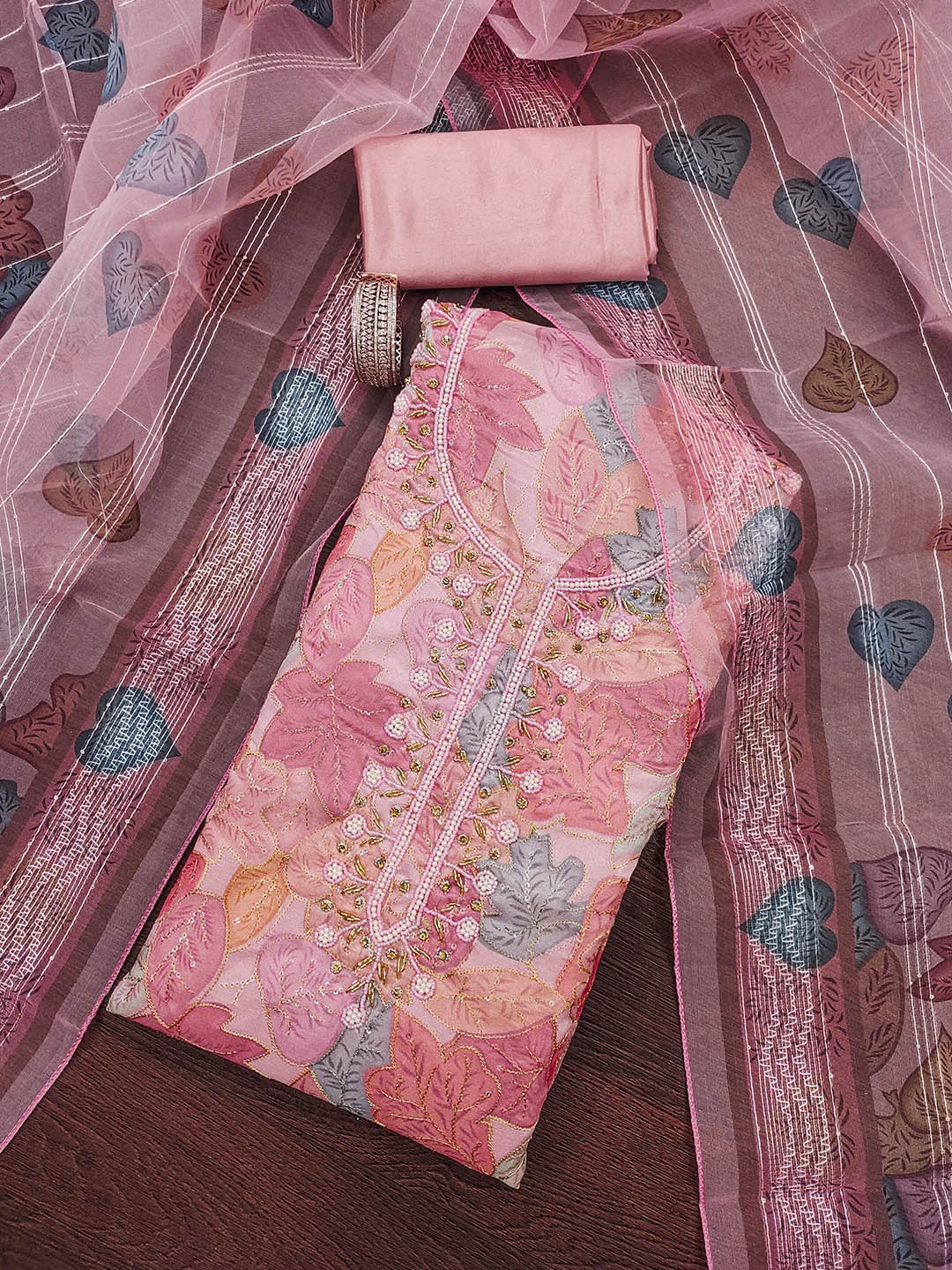 

HERE&NOW Floral Embroidered Beads And Stones Organza Unstitched Dress Material, Pink