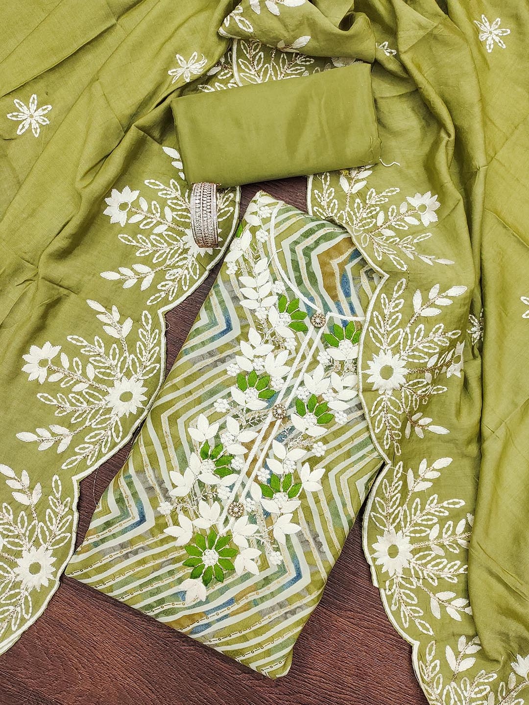 

HERE&NOW Ethnic Motifs Embroidered Modal Cotton Unstitched Dress Material, Green