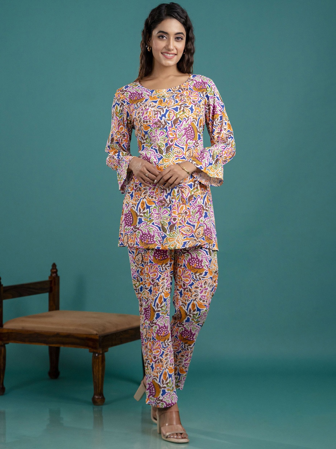 

Anouk White Ethnic Motifs Printed Round Neck Pure Cotton Top And Trouser