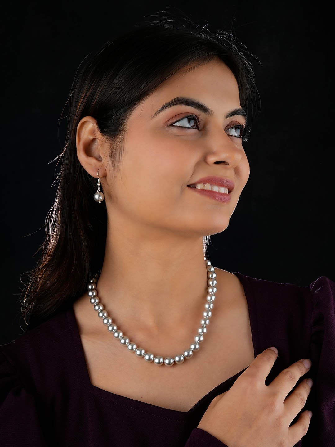 

TOTAPARI Silver-Plated Pearls Beaded Jewellery Set