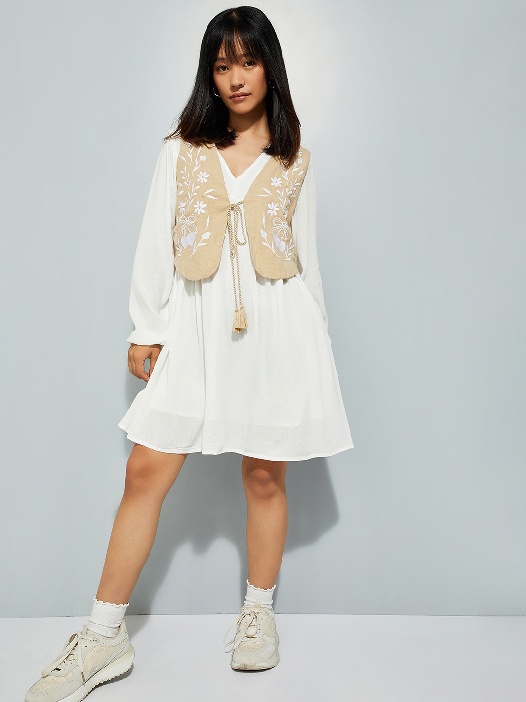 

MAX ALAYA F x URB_N Women Solid A-line Dress with Vest, Beige