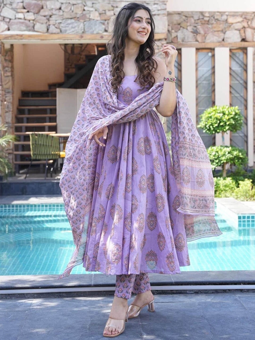 

Idaho Clothing Women Ethnic Motifs Printed Angrakha Pure Cotton Kurta with Pyjamas & With Dupatta, Lavender