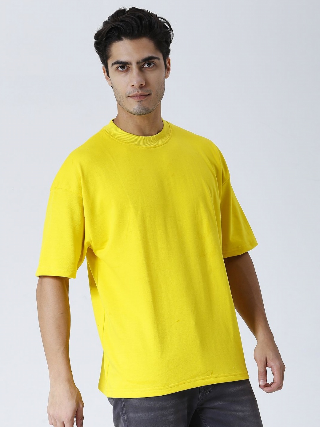 

HOUSE OF RS Men Printed Pockets T-shirt, Yellow