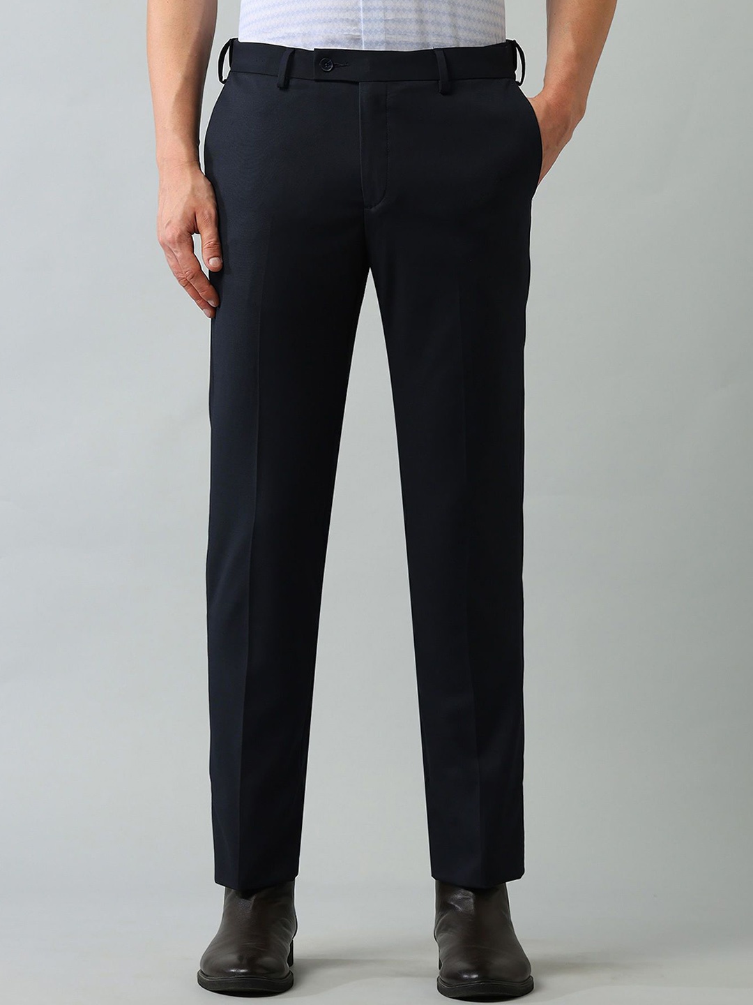 

Arrow Men Classic Trousers, Blue