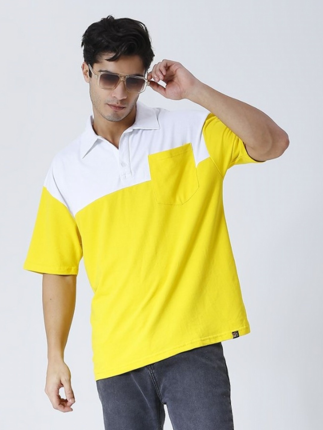 

HOUSE OF RS Men Printed Pockets T-shirt, Yellow