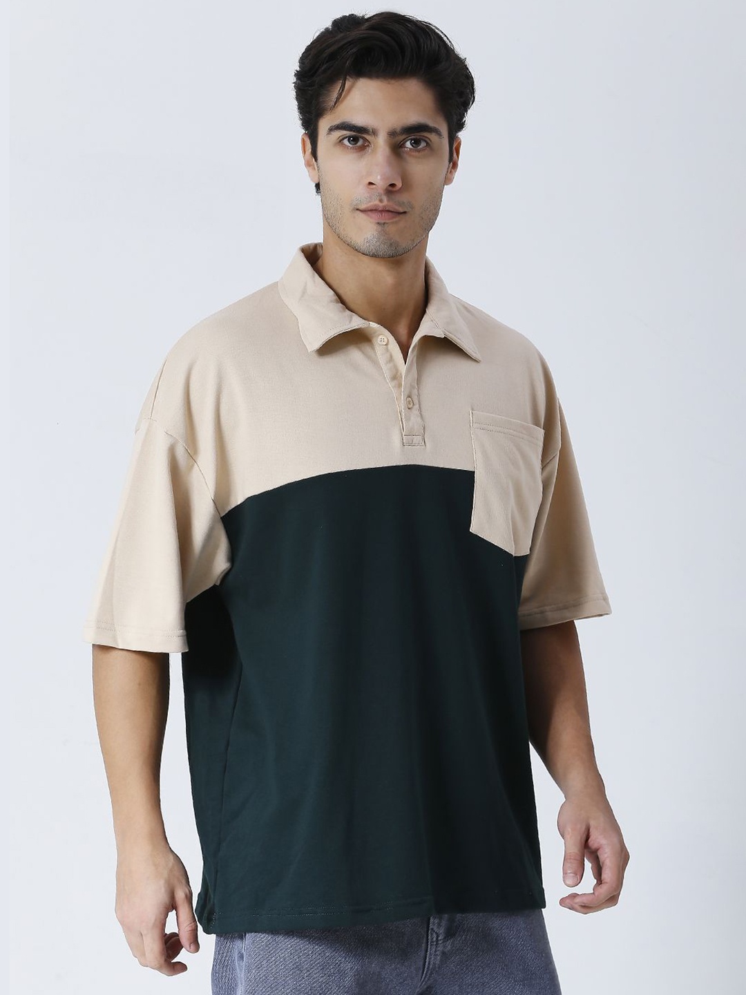

HOUSE OF RS Men Printed Pockets T-shirt, Green