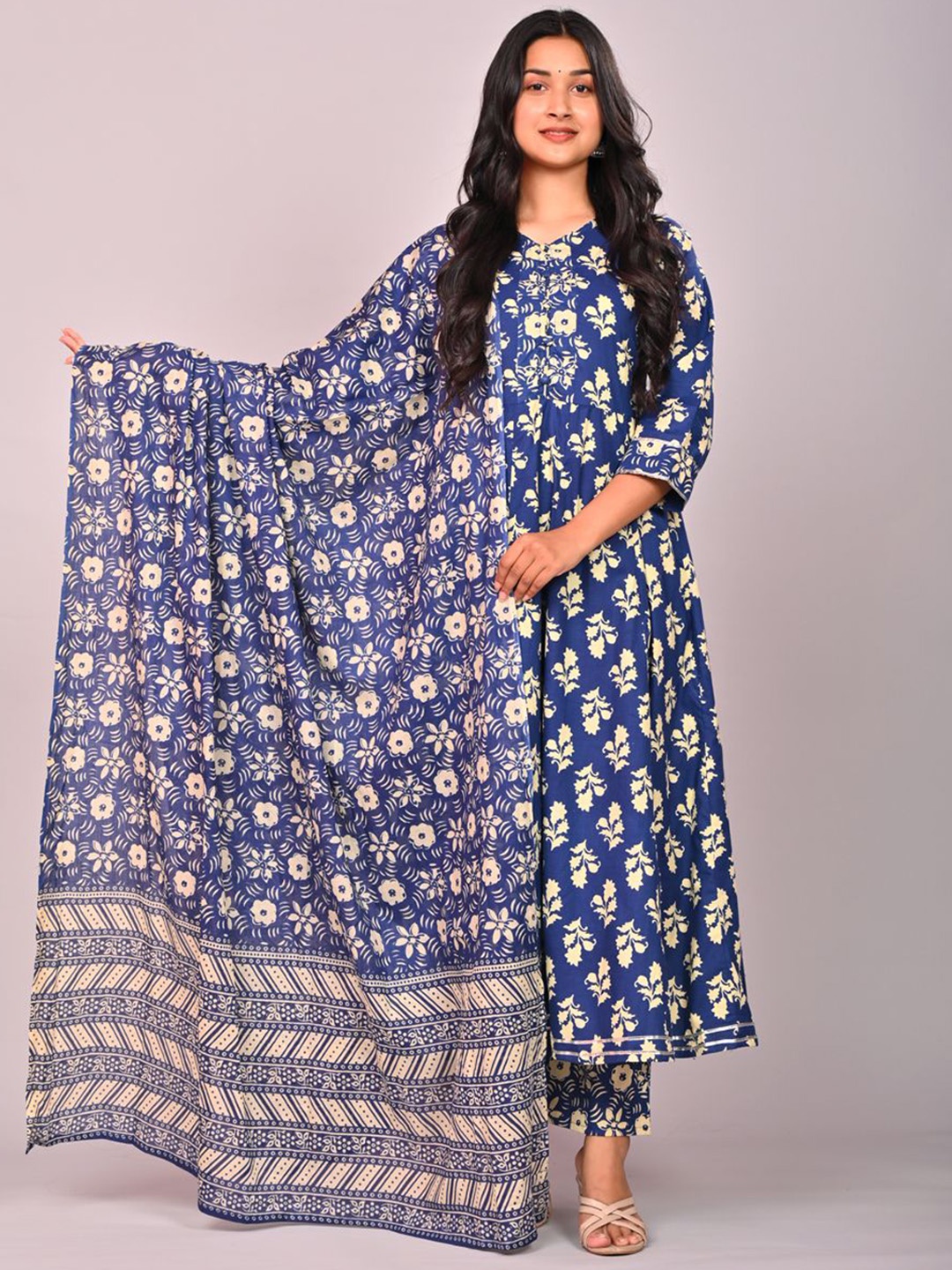 

FABRU Women Floral Printed Regular Thread Work Pure Cotton Kurta with Pyjamas & With Dupatta, Blue