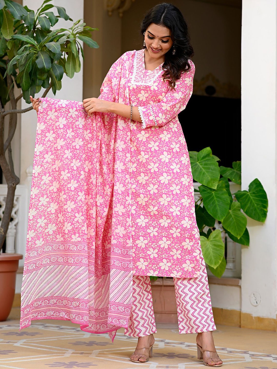 

FABRU Women Floral Printed Regular Thread Work Pure Cotton Kurta with Pyjamas & With Dupatta, Pink