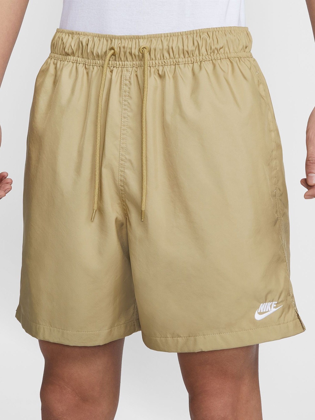 

Nike Club Men's Woven Flow Shorts, Brown