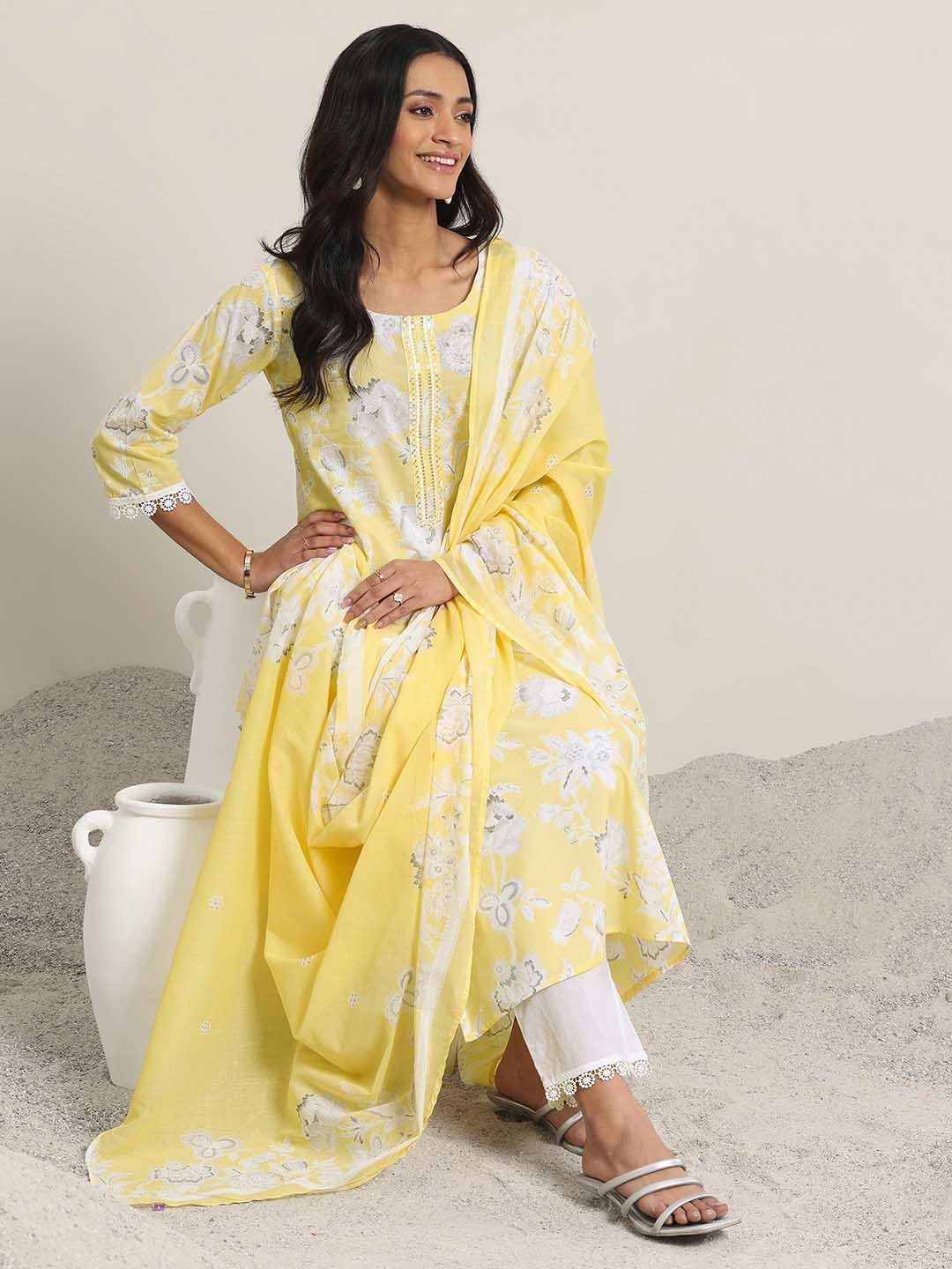 

Libas Women Floral Printed Regular Sequinned Kurta with Trousers & With Dupatta, Yellow