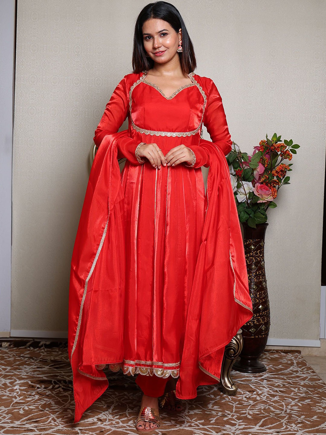 

KELLPAR Women Regular Kurta with Trousers & With Dupatta, Red