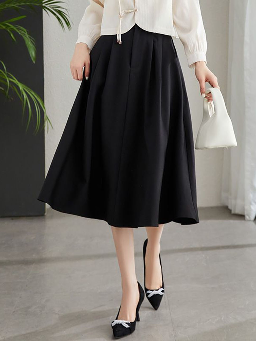 

StyleCast Knee Length Flared Skirts, Black
