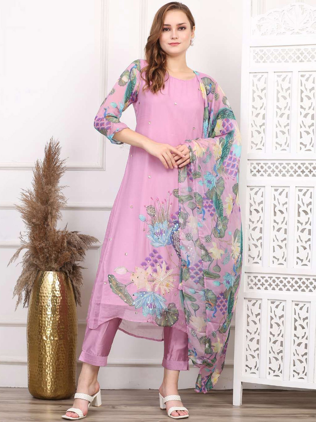 

AAVARANA BY KARNIKA Floral Printed Pure Cotton A-Line Kurta With Pyjamas & Dupatta, Pink