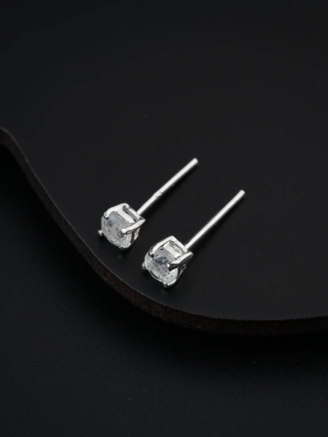 

House of Aadyaa 925 Sterling Silver Crystals Studded Classic Studs Earrings With RMS Cuts