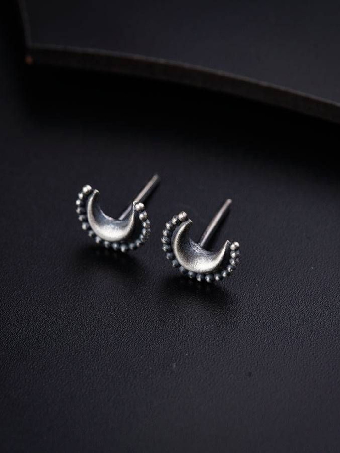 

House of Aadyaa 925 Sterling Silver Oxidised Contemporary Studs