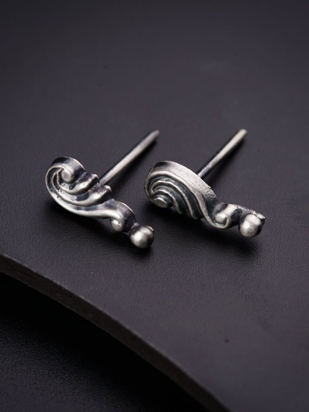 

House of Aadyaa 925 Sterling Silver Classic Oxidised Shell Studs