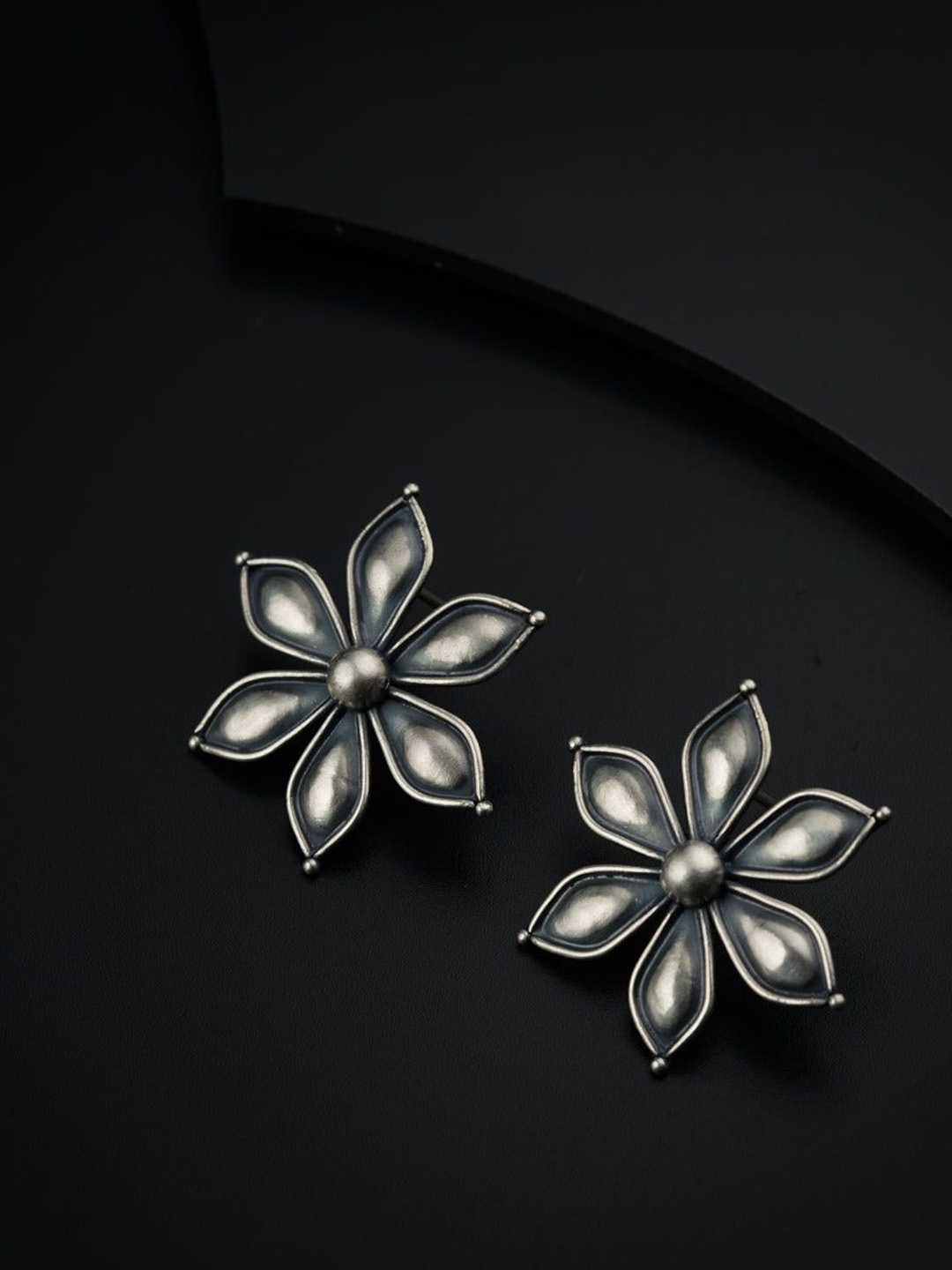 

House of Aadyaa 925 Sterling Silver Floral Studs Earrings