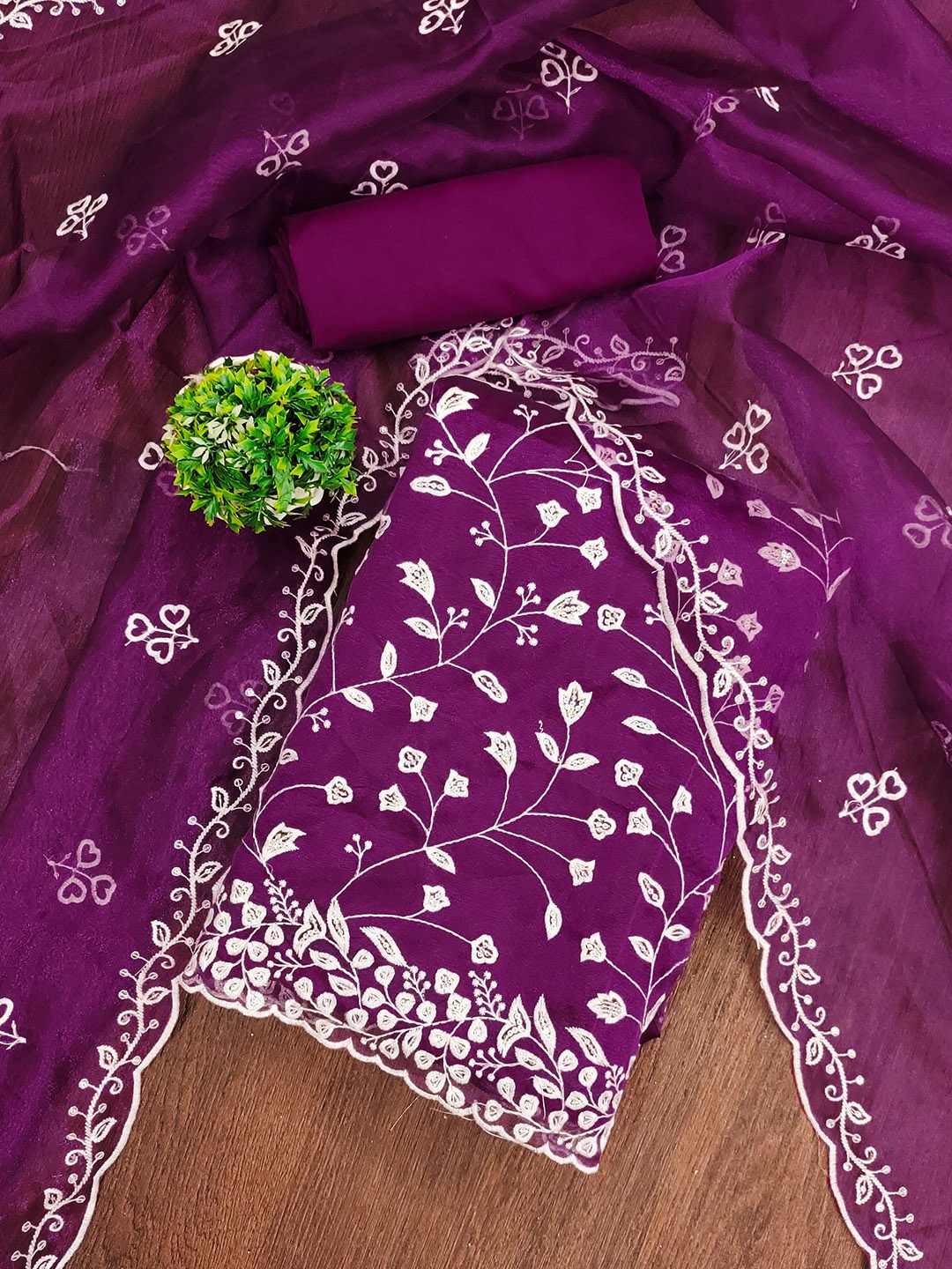 

HERE&NOW Floral Embroidered Organza Unstitched Dress Material, Violet