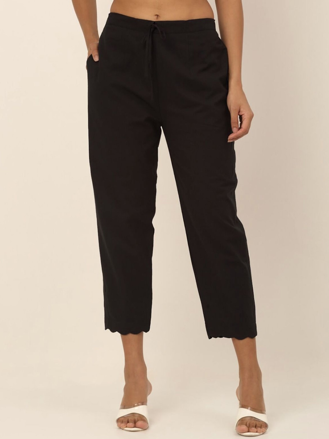 

Moda Rapido Women Pleated Regular Trousers, Black