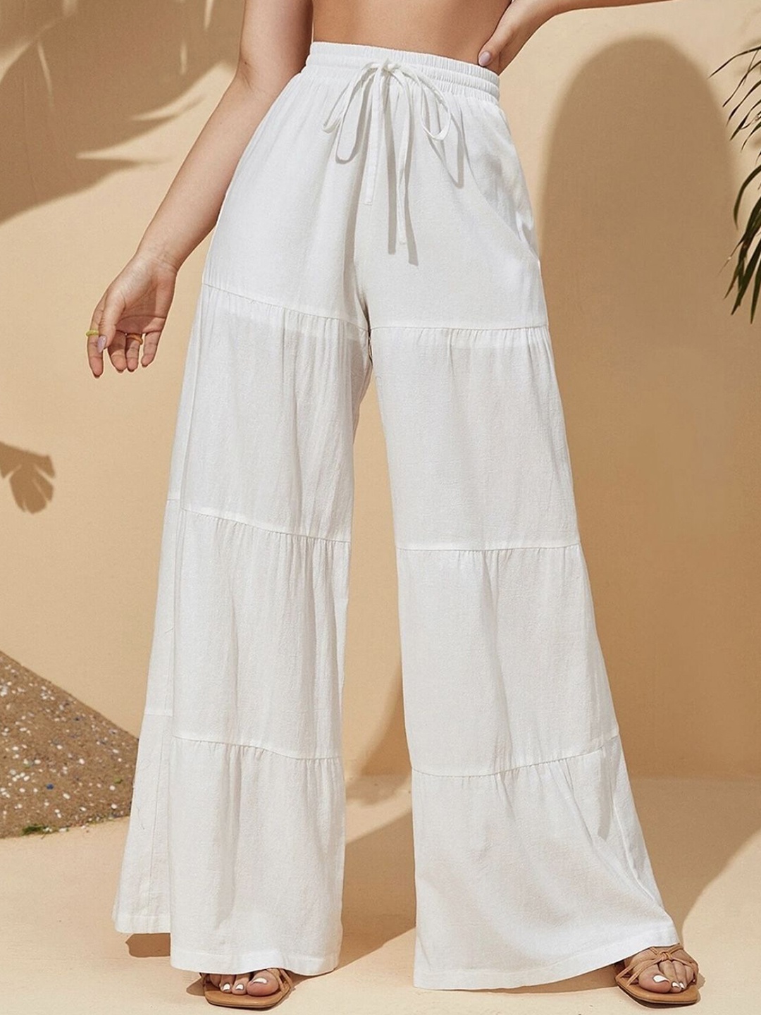 

Moda Rapido Women Trousers, White