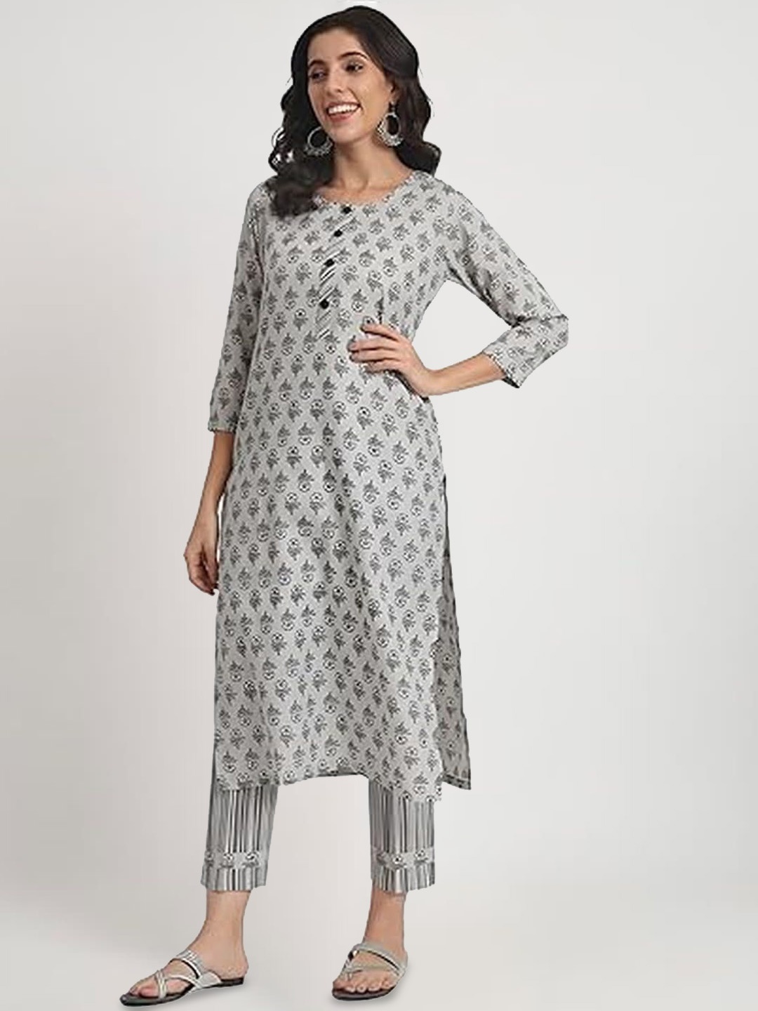 

ANGOORI FASHION Floral Printed Round Neck Pure Cotton Straight Kurta With Trousers, Grey